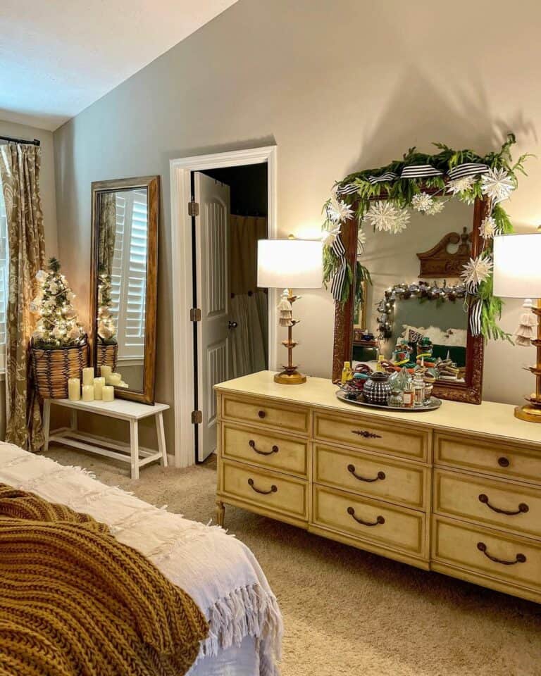 Cozy Holiday Bedroom Corner Decorations