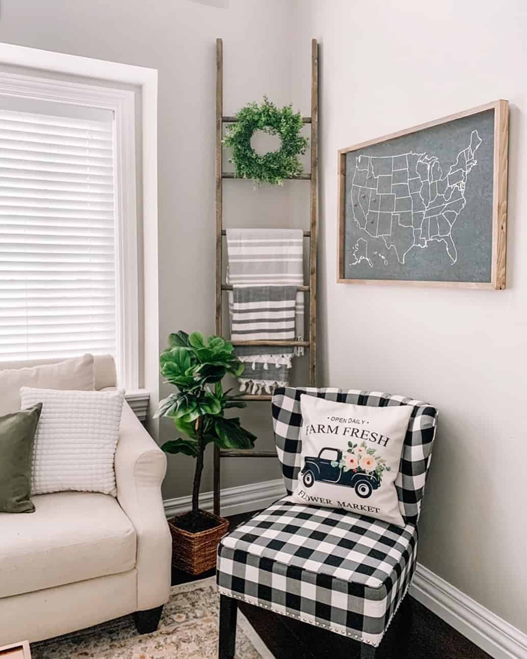 33 Stylish Farmhouse Blanket Ladder Ideas You'll Love