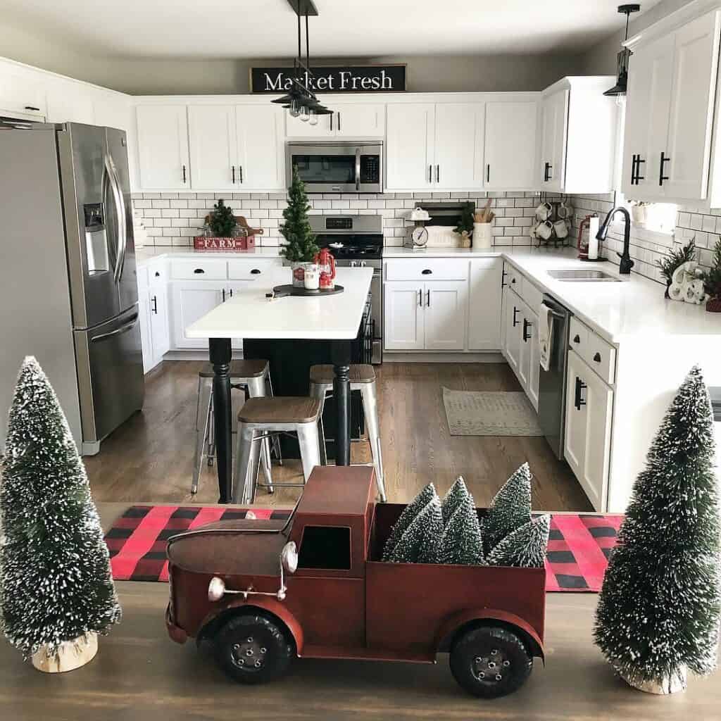 Decorative Red Vintage Truck for Dining Room
