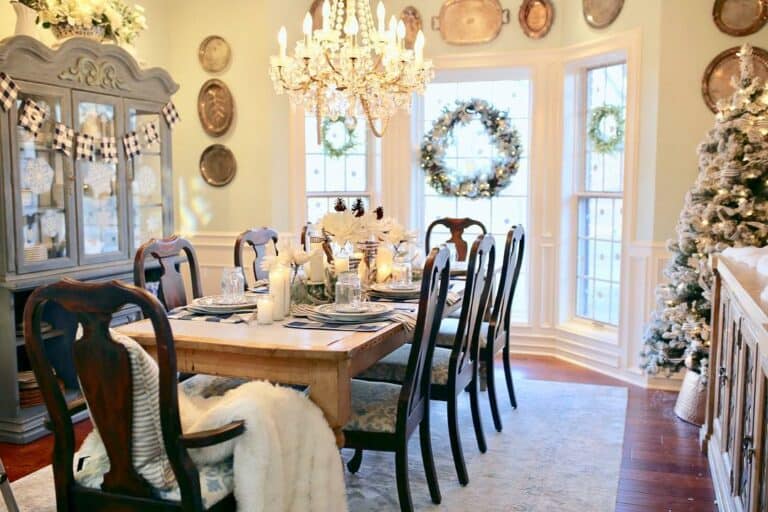 Different-sized Wreaths in Dining Room