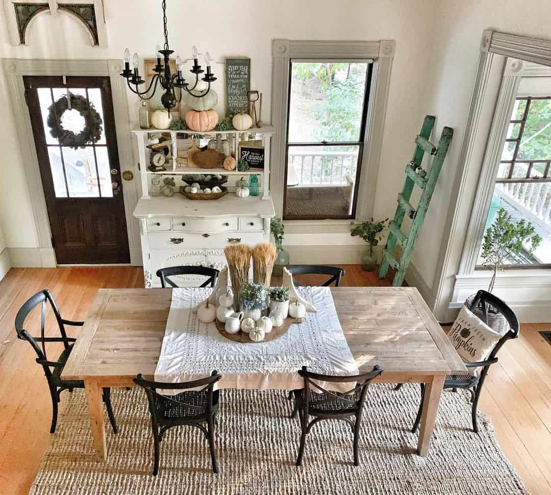 38 Light Wood Dining Table Sets That Are Classy Yet Modern