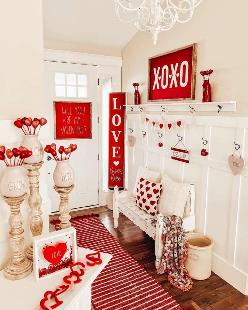 Entryway With Valentine's Décor Ideas