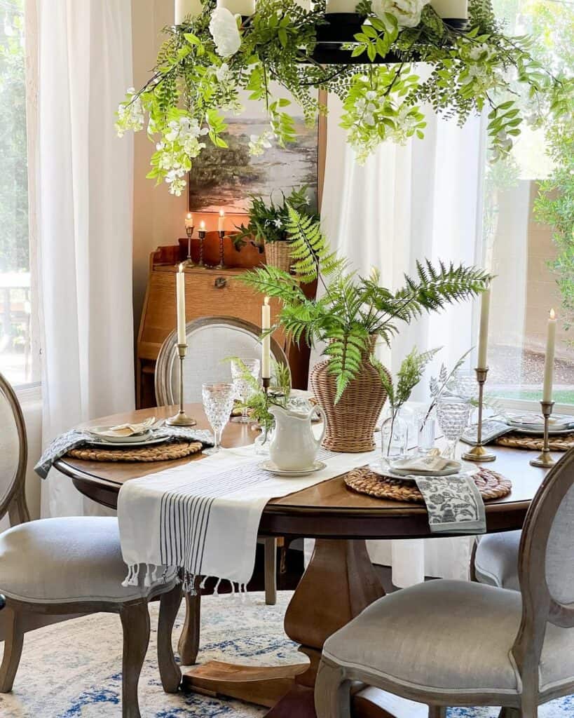 Everyday Table Setting Ideas With Greenery