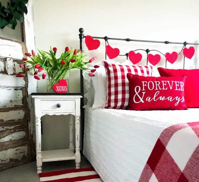 Farmhouse Bedroom With Red and White Design