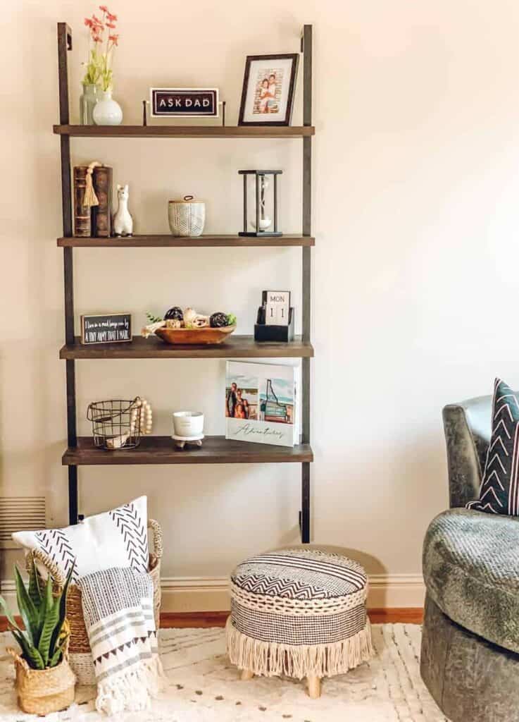 Farmhouse Bookshelf Styling Ideas