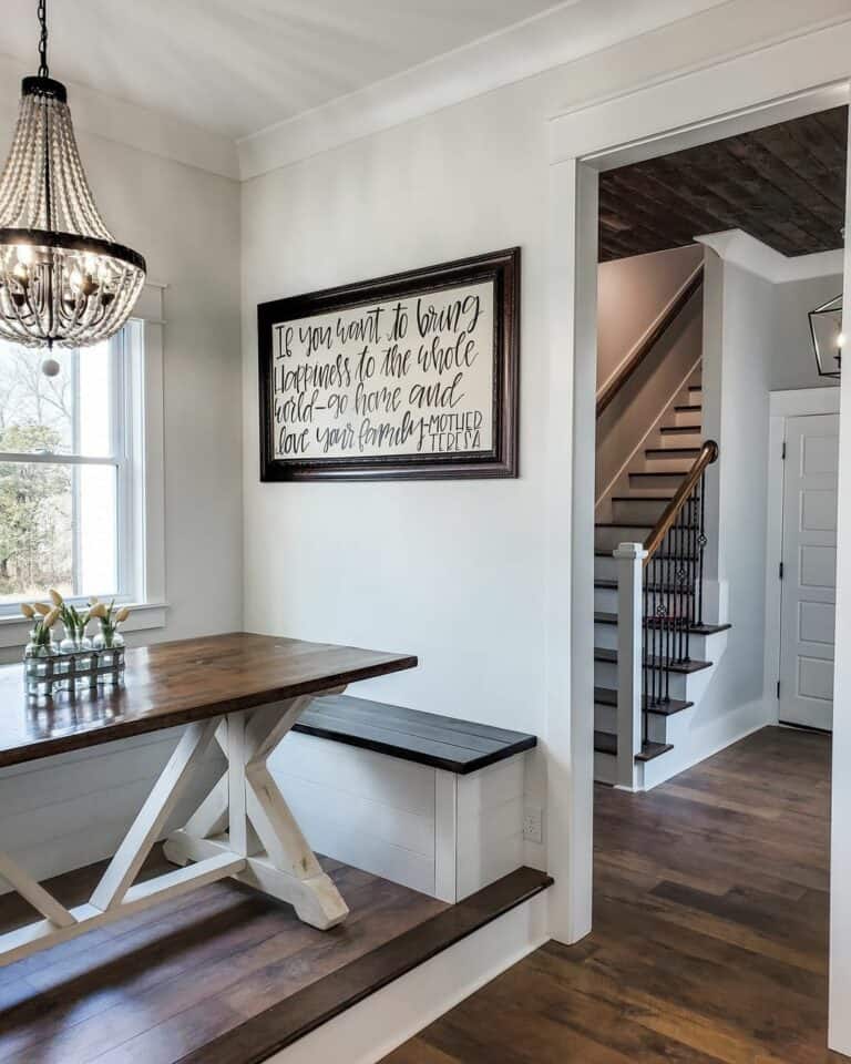 Farmhouse Breakfast Nook with Rustic Wooden Bench