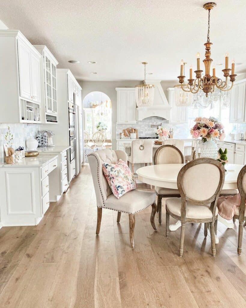 Farmhouse Kitchen With White Oval Kitchen Table