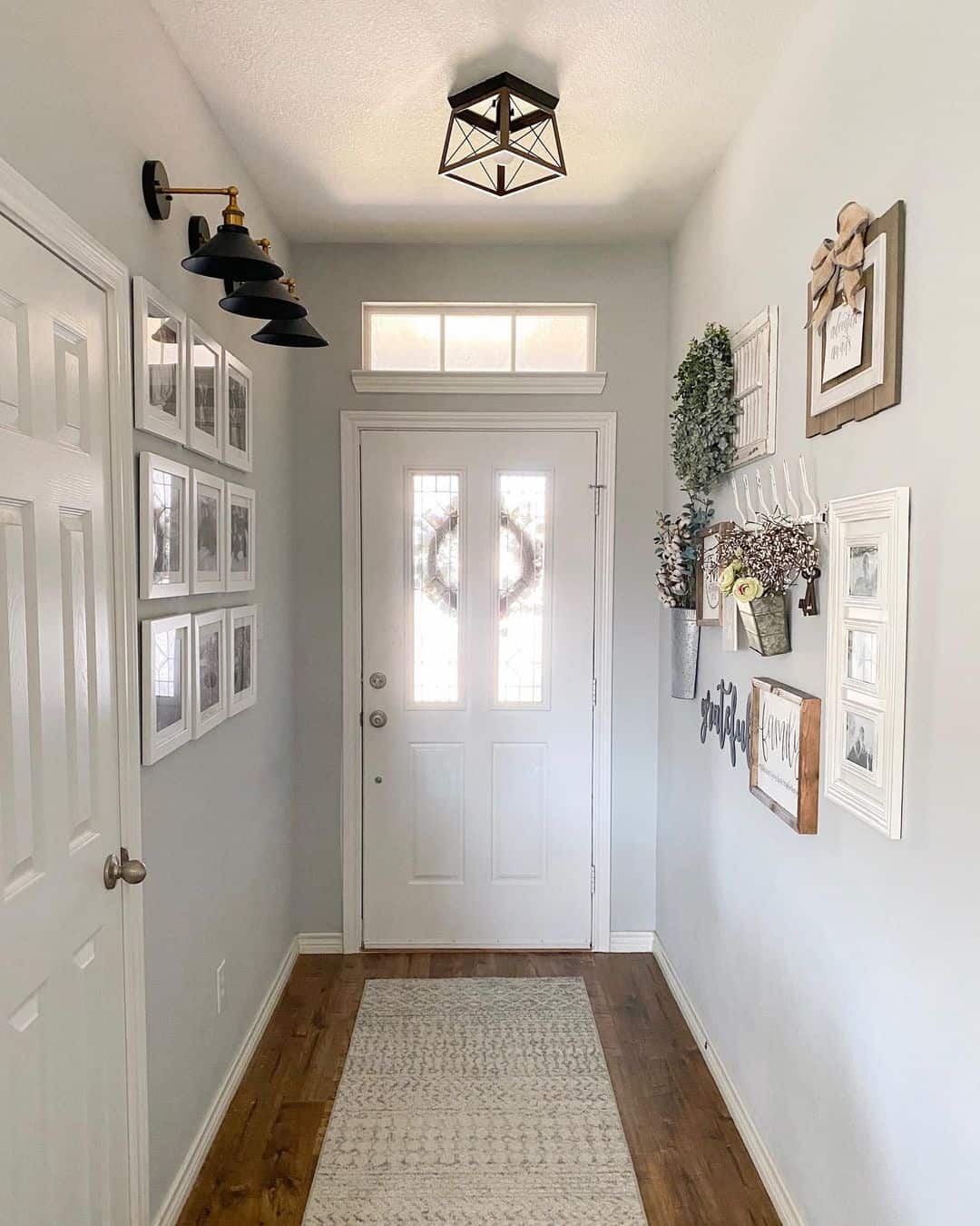 Farmhouse Styling for Neutral Entryway Soul & Lane