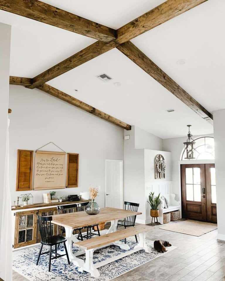 Farmhouse-style Living Room With Cathedral Ceilings