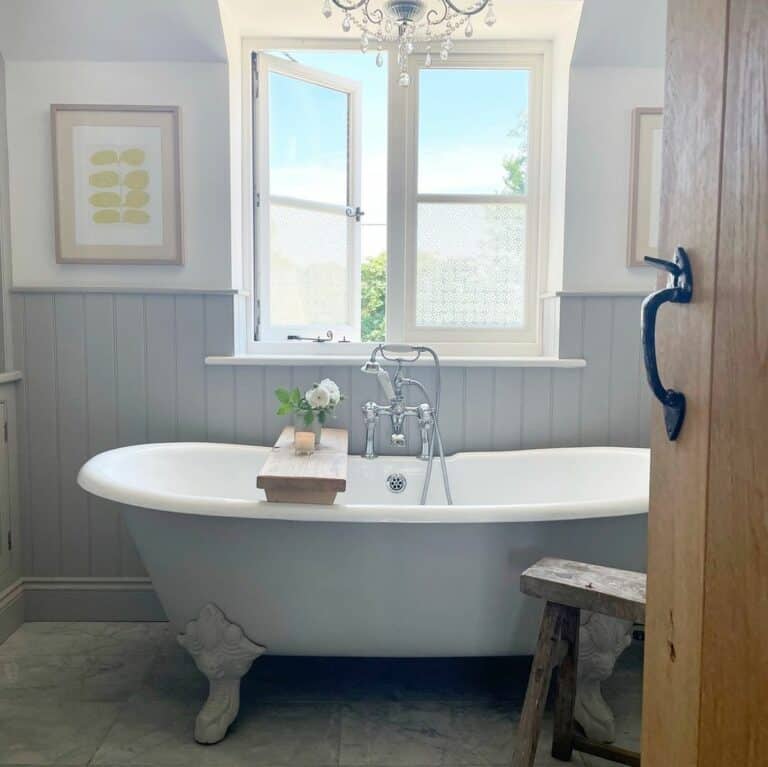 Freestanding Bathtub in Grey and White Bathroom