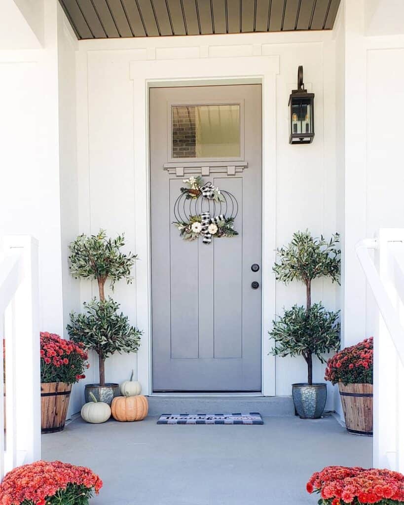Front Porch Lighting and Fall Décor Ideas