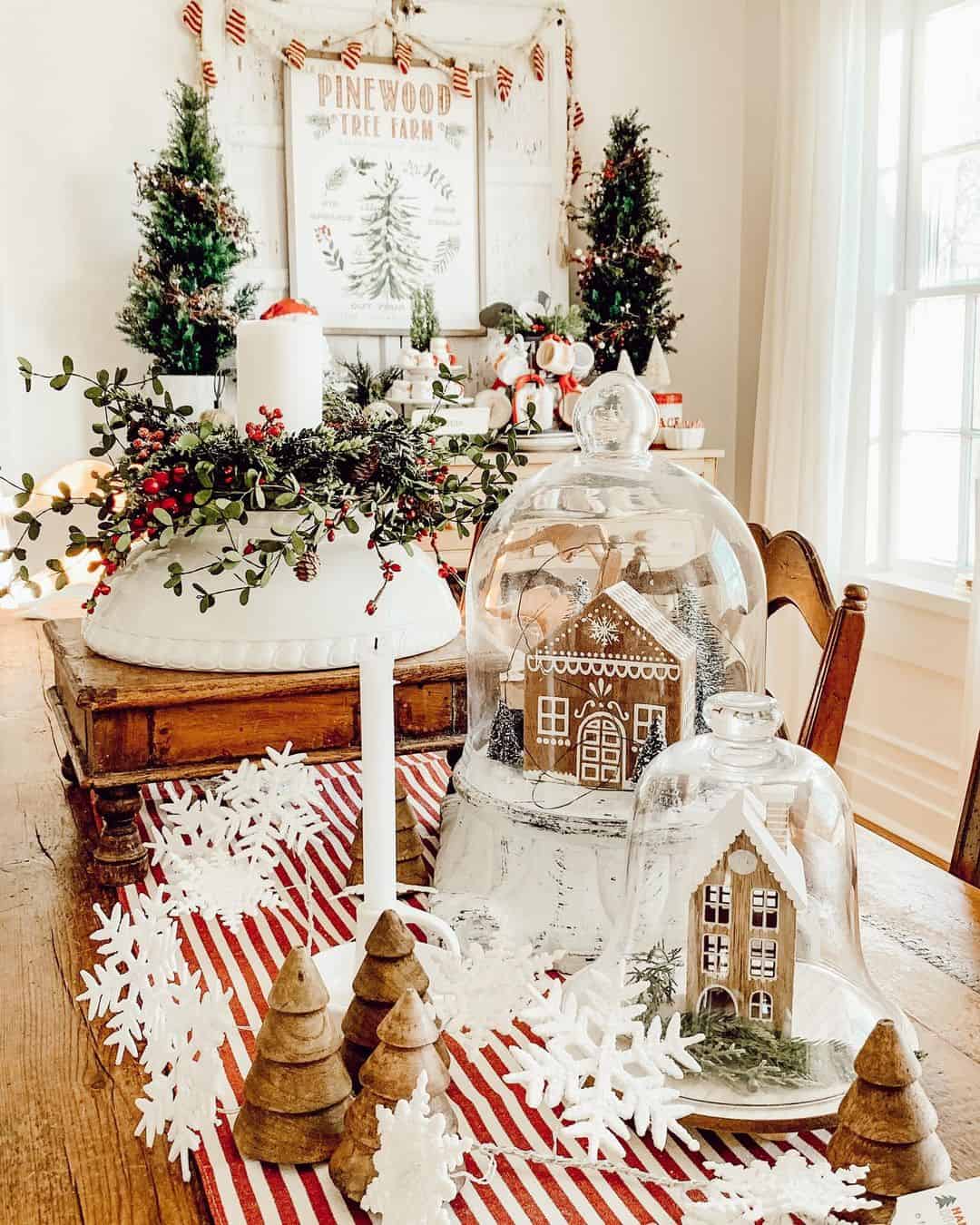Gingerbread and Snowflake Table Decorations - Soul & Lane