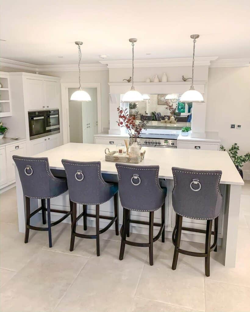 Gray Stools Paired With Neutral Floor Tiles