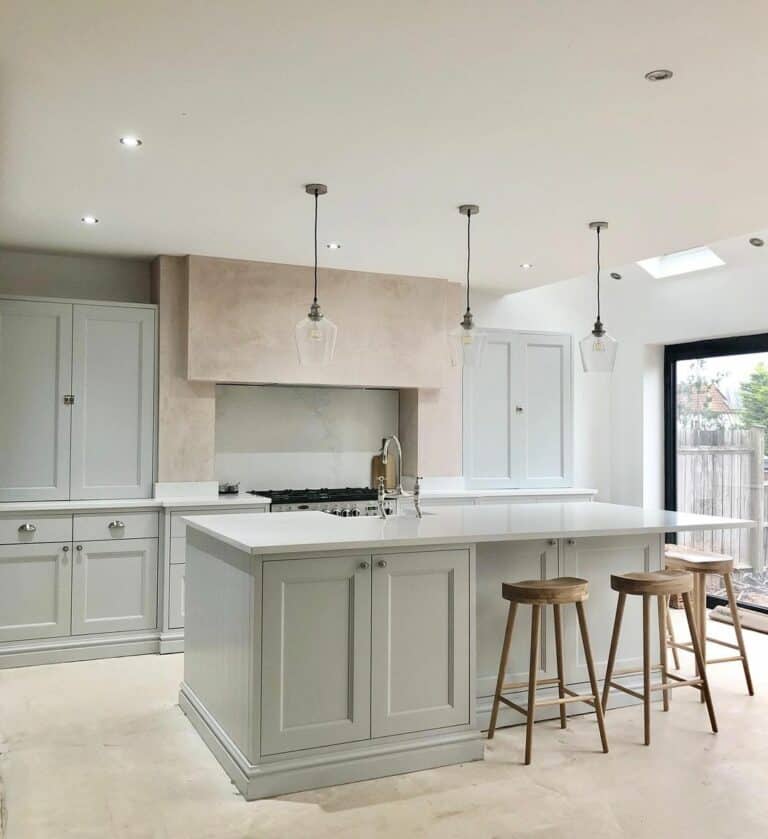 Gray and Beige Minimalist Breakfast Bar Ideas