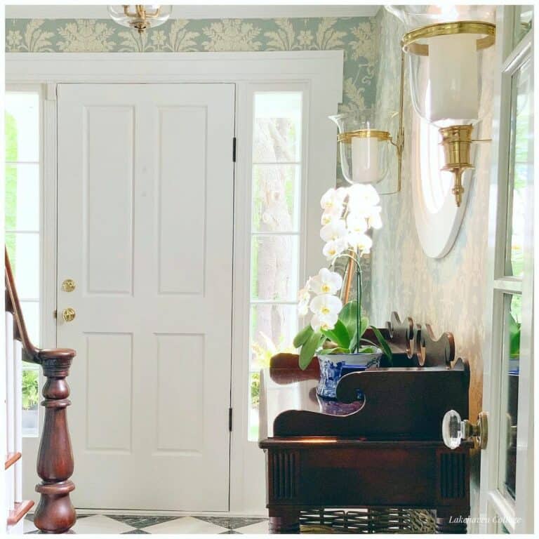 Green and Beige Printed Foyer Entryway Wallpaper