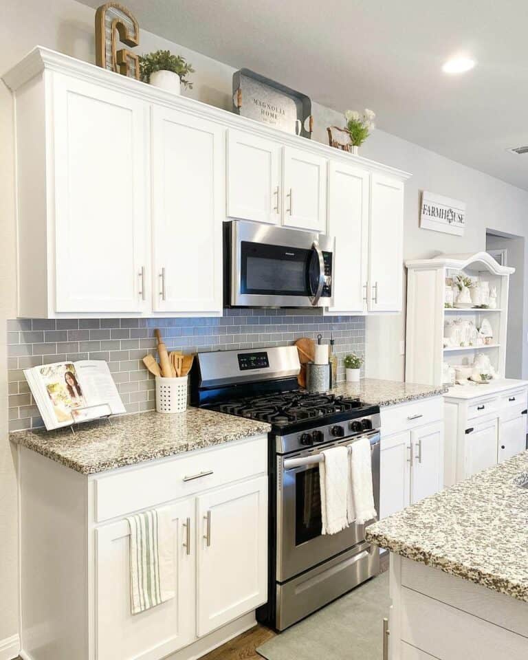 Backsplash Ideas For White Cabinets