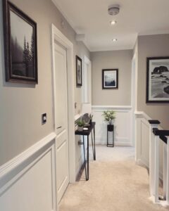 Hairpin Leg Hallway Table Décor Ideas