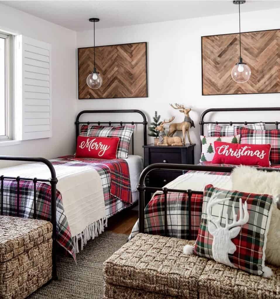 Ideas for Plaid Christmas Décor in a Kid's Room