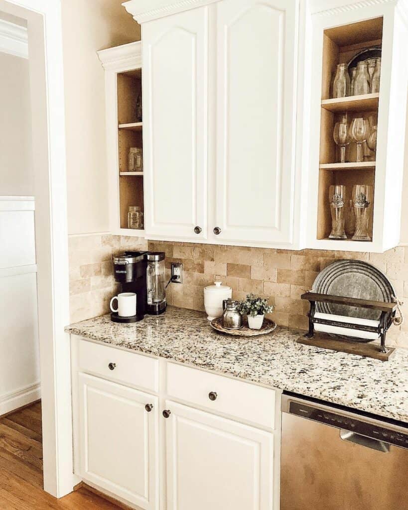Ideas for a Warm Neutral Backsplash With White Cabinetry
