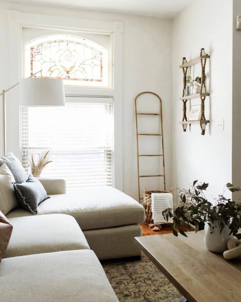 Ladder Décor in a Neutral Living Room Corner