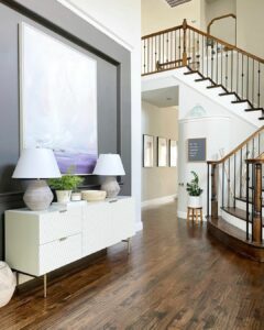 Luxurious Foyer Wall Decorating Ideas