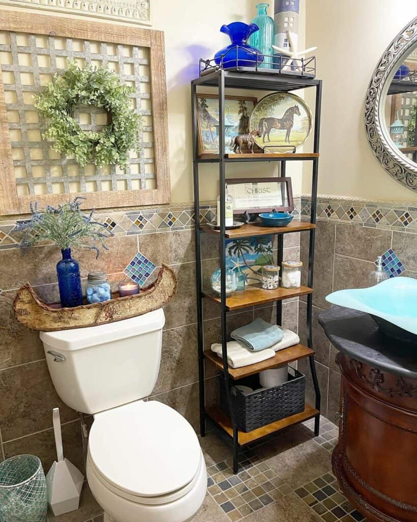 Mediterranean-Style Bathroom Décor