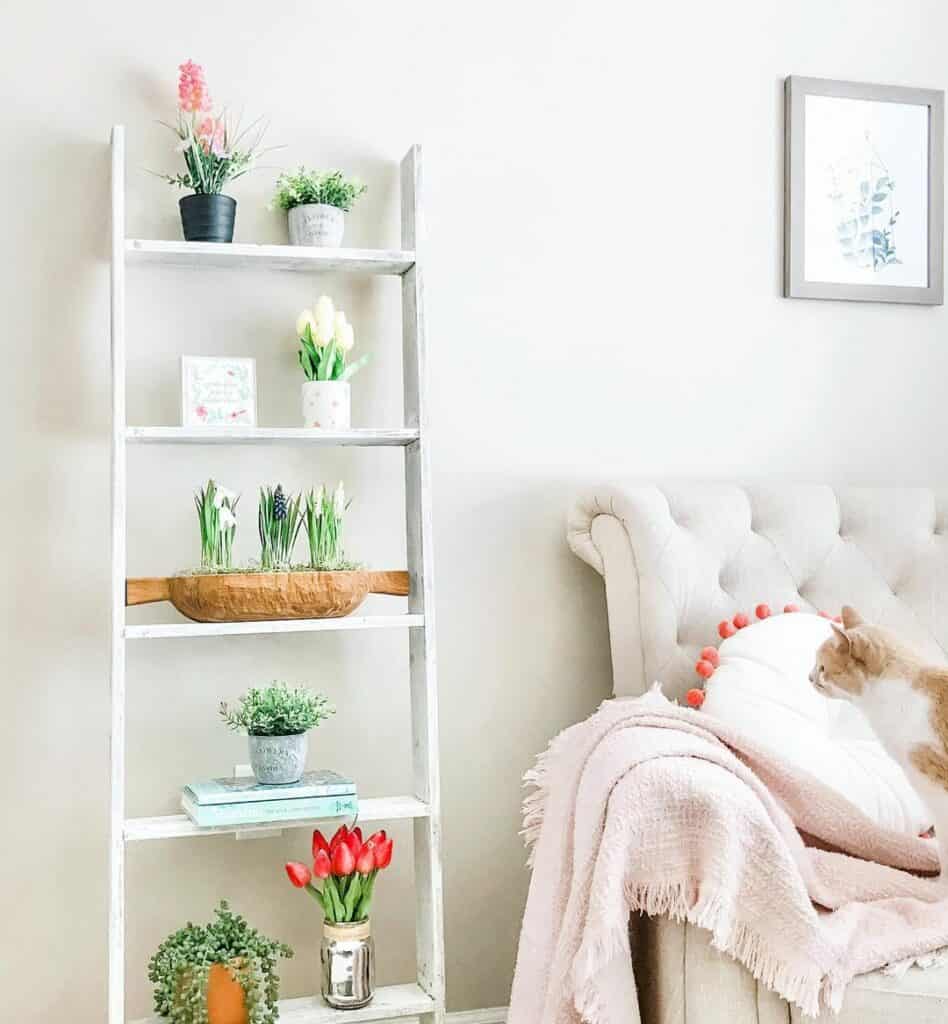 Minimalist Spring Bookshelf Décor