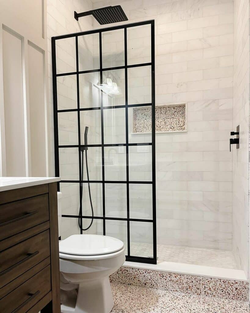 Modern Bathroom Design with Accent Tile