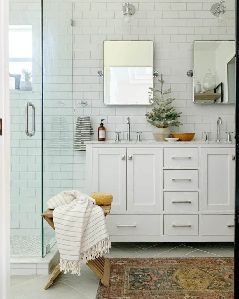 Modern Bathroom Shower Door Ideas