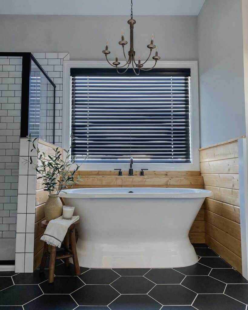 Modern Bathroom With Wooden Wall Paneling - Soul & Lane