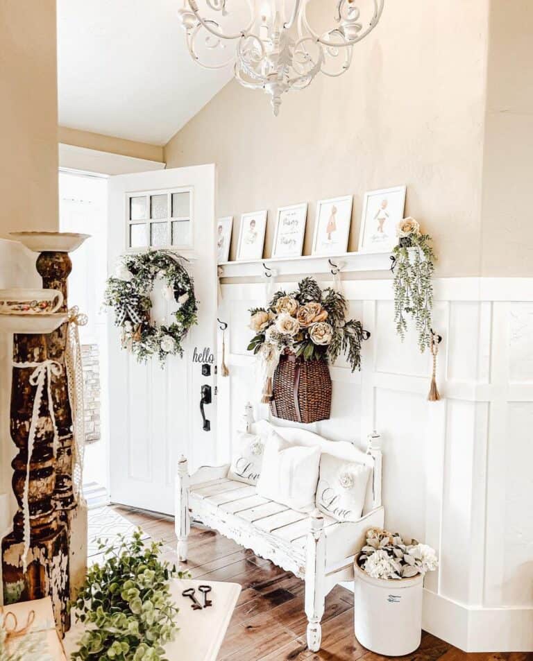 Modern Farmhouse Entryway Wall Ideas