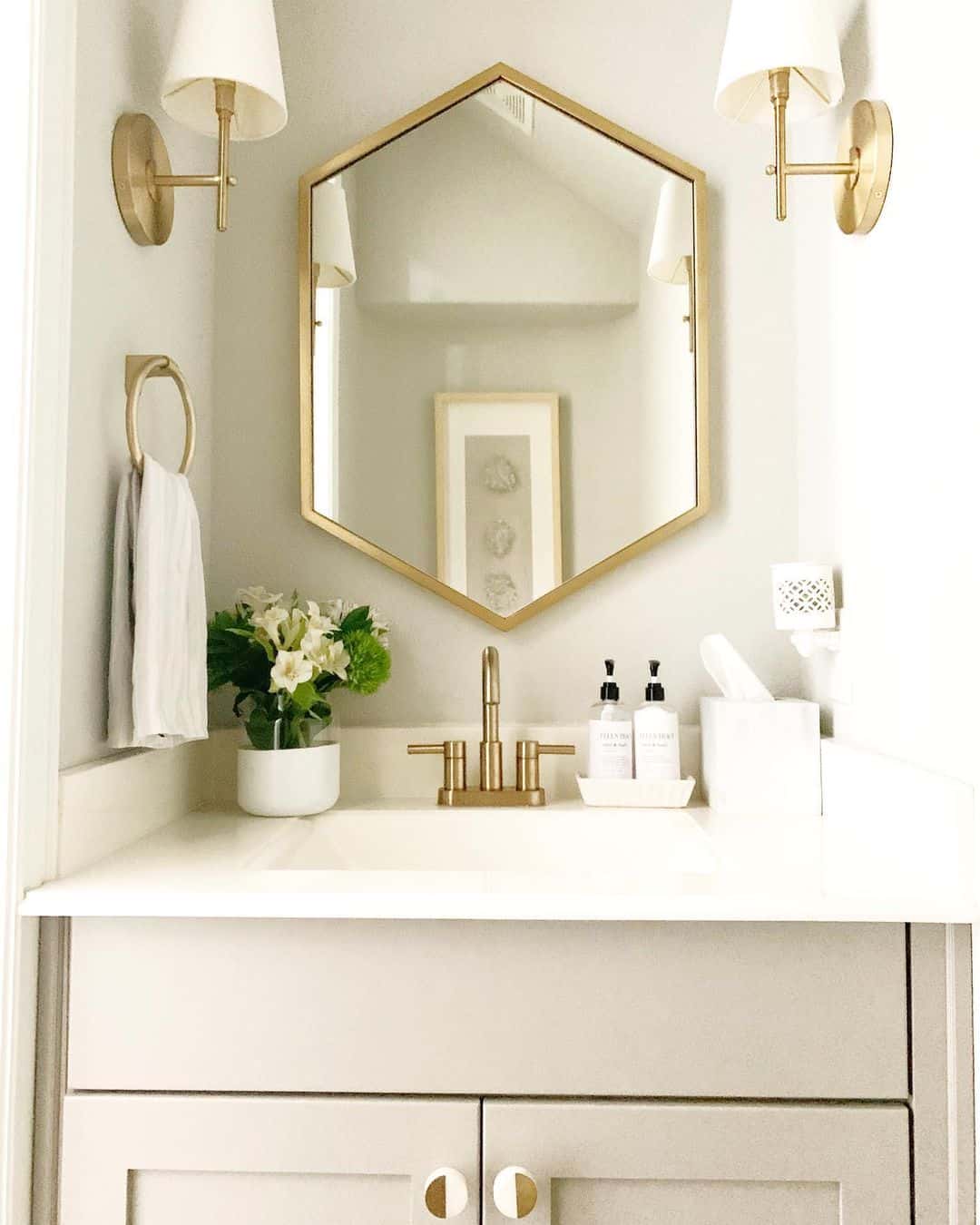 29 Modern Powder Room Ideas to Inspire Your Next Remodel