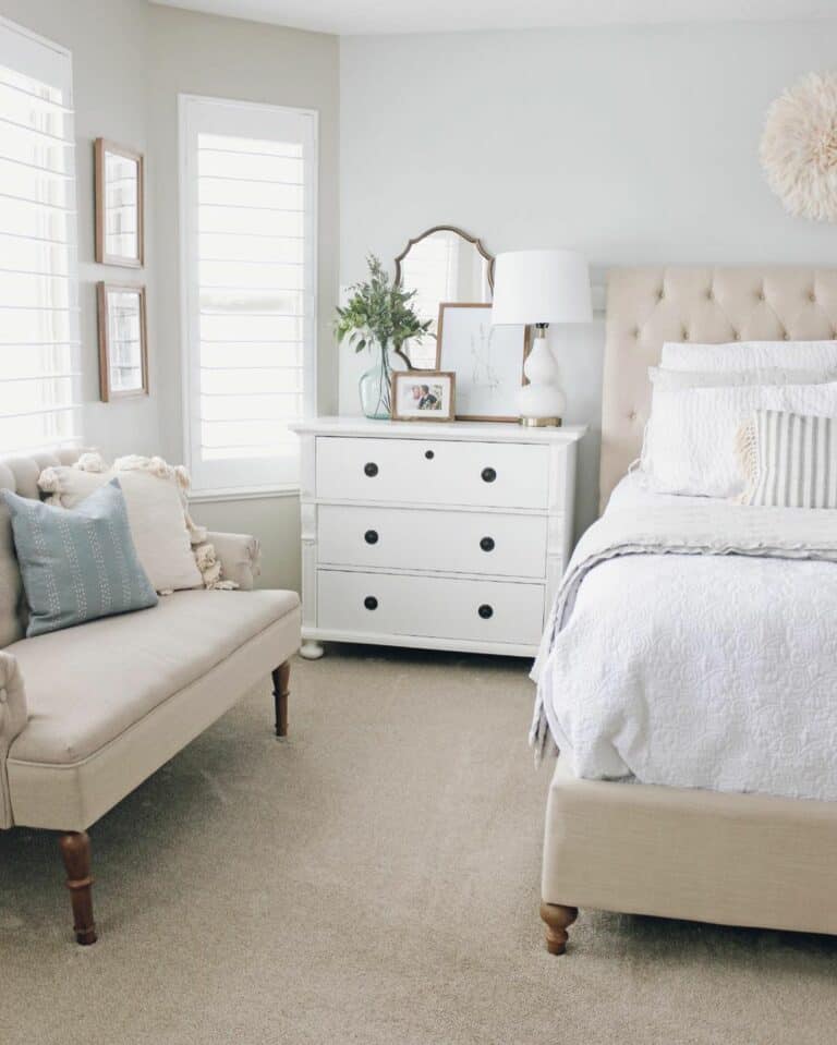 Oatmeal-colored Carpet Idea for Cozy Bedroom - Soul & Lane