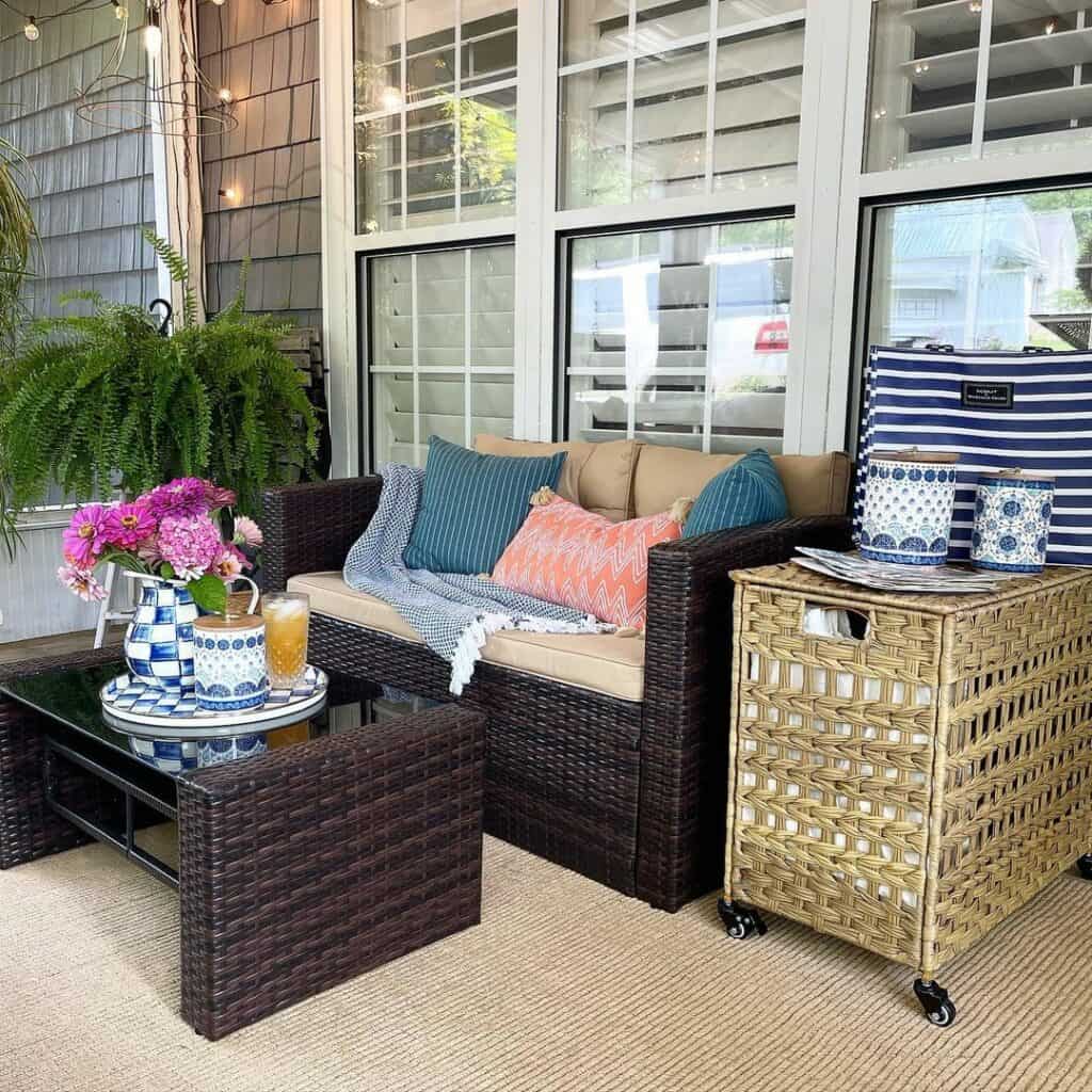 Outdoor Blanket Storage Ideas