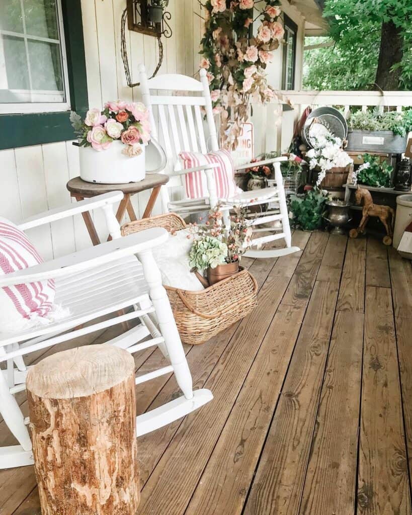 Oval Wooden Table Between Rocking Chairs