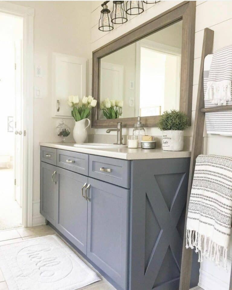 Pastel Grey and White Farmhouse Bathroom Ideas