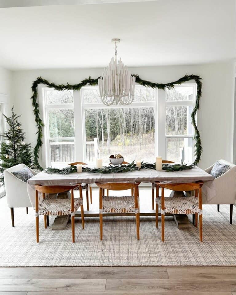 Plaid Jute on Oak Dining Room Floor