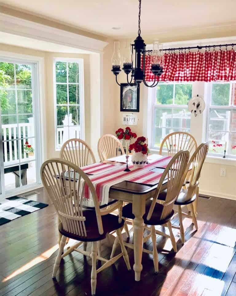 Red Table Runner and Valance Ideas for a Dining Room