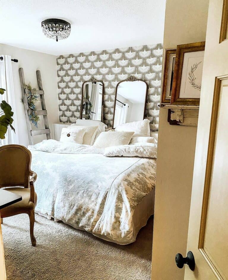Repeat Print Accent Wallpaper