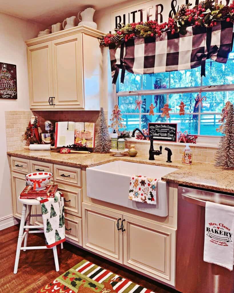 Retro Kitchen With Christmas Decoration