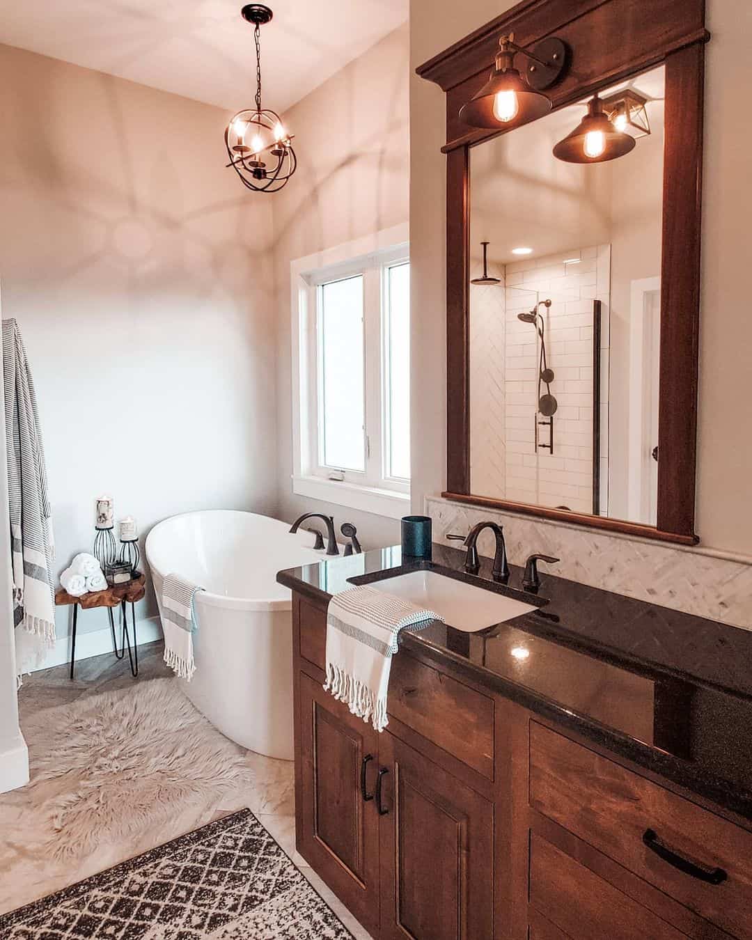26 Design Inspirations for a Freestanding Tub With Shower