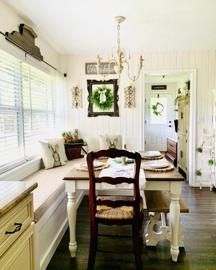 Rustic Farmhouse Breakfast Nook with Beige Cushioned Bench