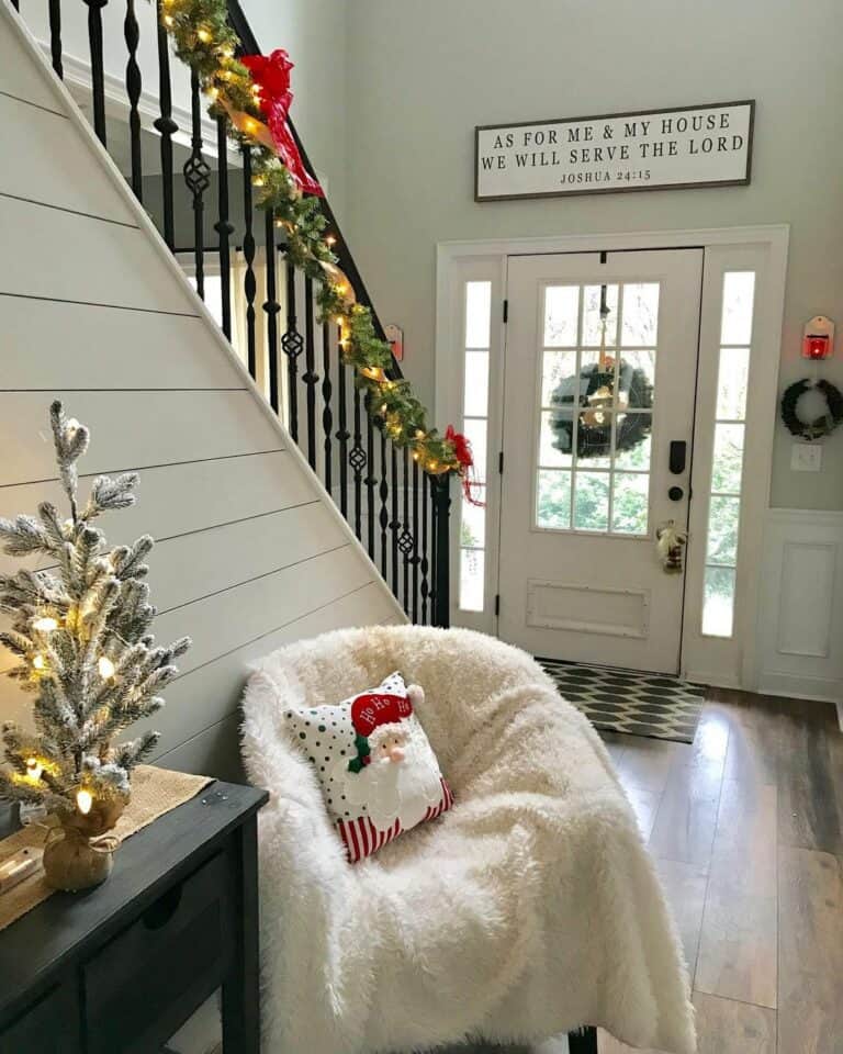 Shiplap Entryway with Christmas Décor