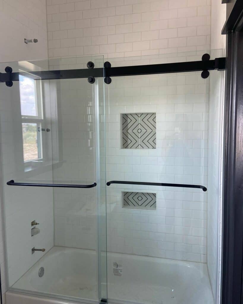 Shower Door Ideas for Small Bathrooms