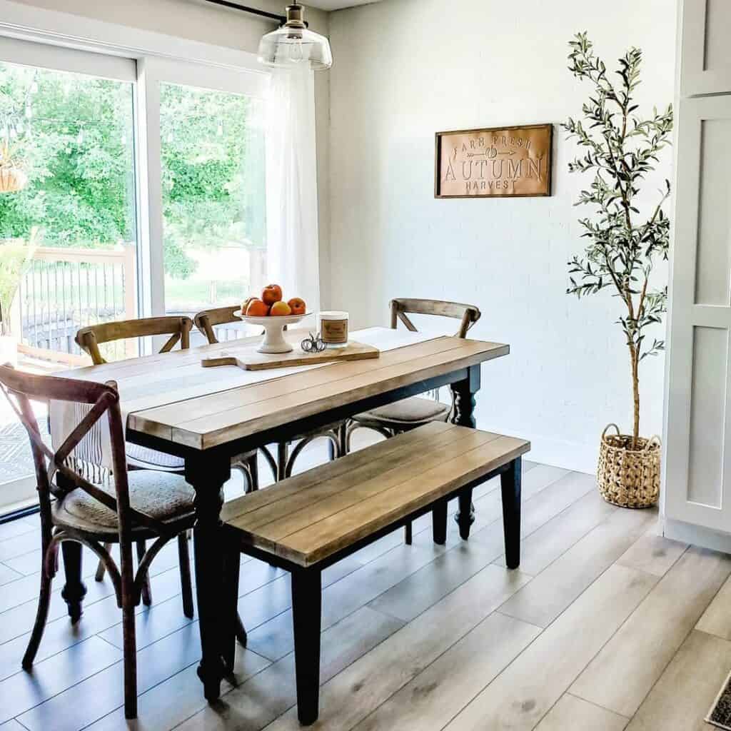 Simple Dining Table Centerpiece with Fresh Fruit