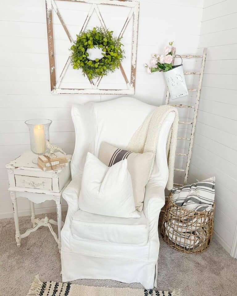 Simple Wall Corner Decoration Ideas
