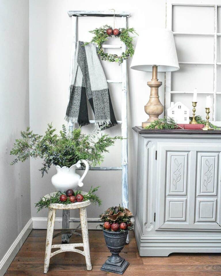 Small Wreath on Blanket Ladder