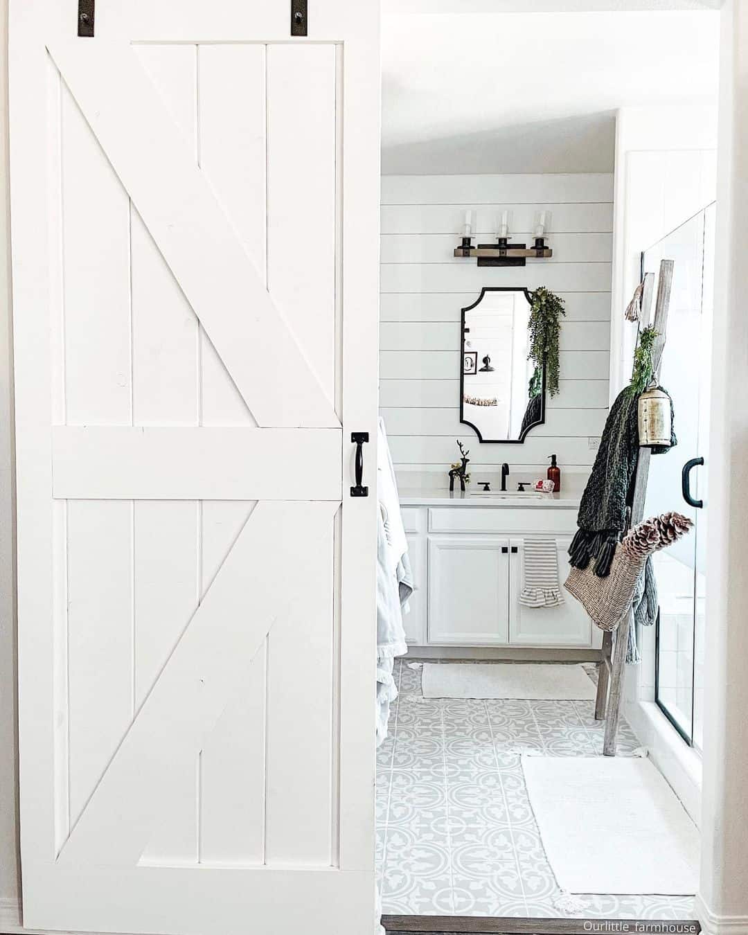31 Impressive Bathroom Door Ideas for Eye-Catching Impact