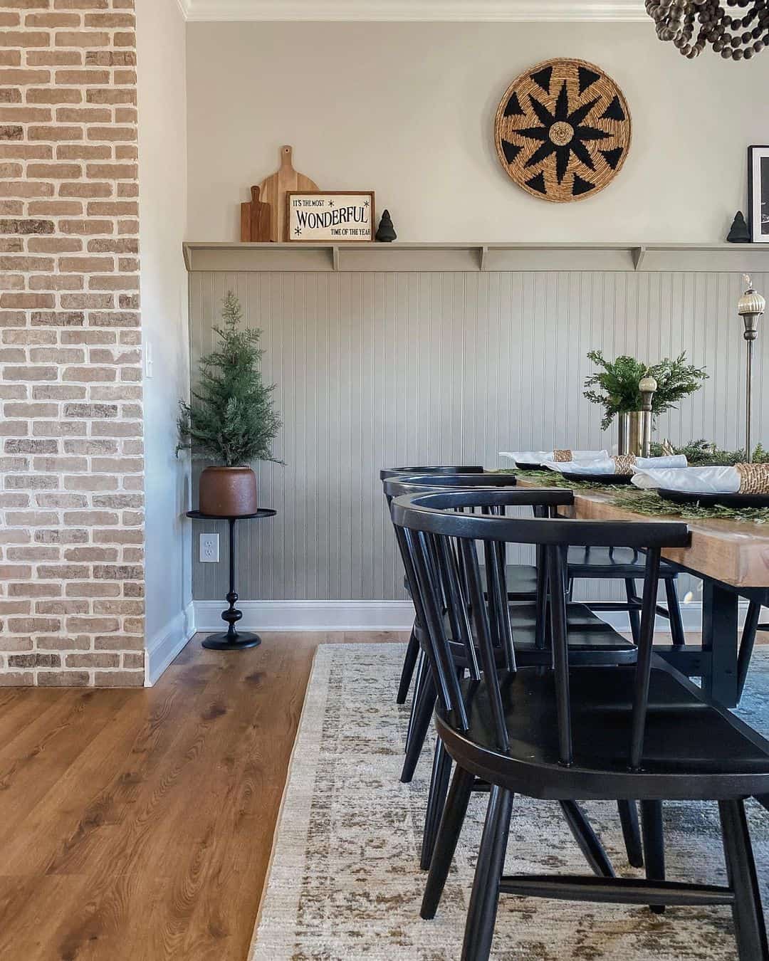 24 Examples of Gray Shiplap Accent Walls That Instantly Upgrade a Space