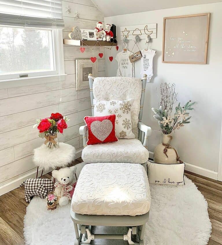 Valentine's Corner Décor Ideas